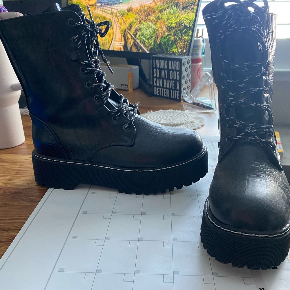 FashionNova Platform Boots